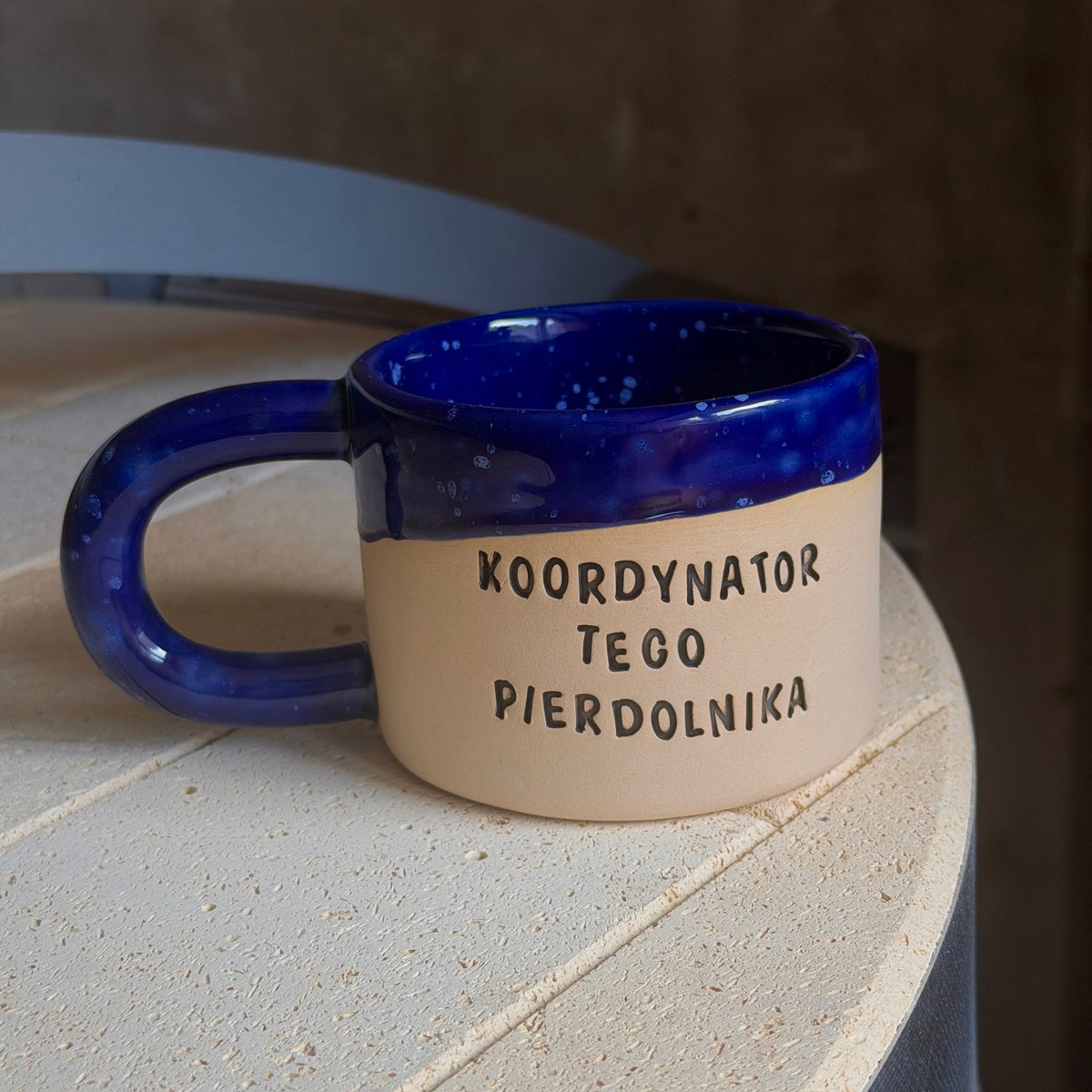 M - Kubek Brzydkie Słowa - Koordynator tego pierdolnika