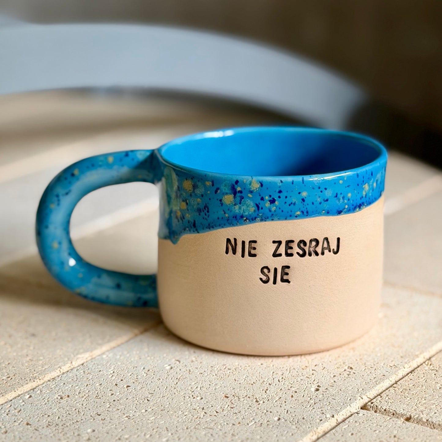 M - Kubek Brzydkie Słowa - Nie zesraj się