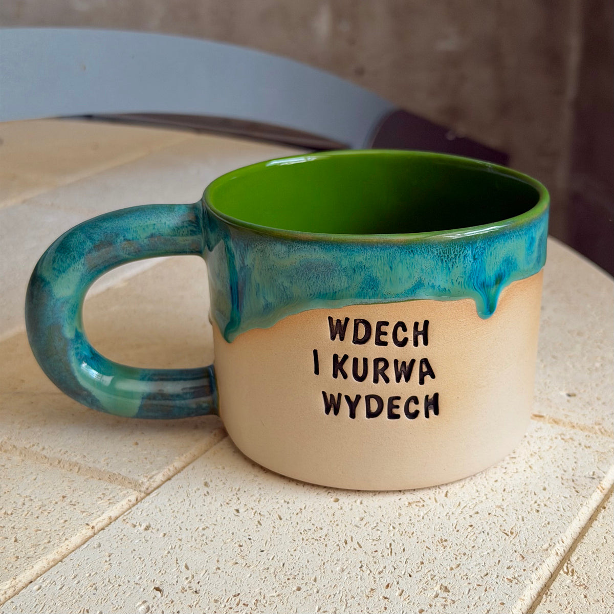 M - Kubek Brzydkie Słowa - Wdech i kurwa wydech