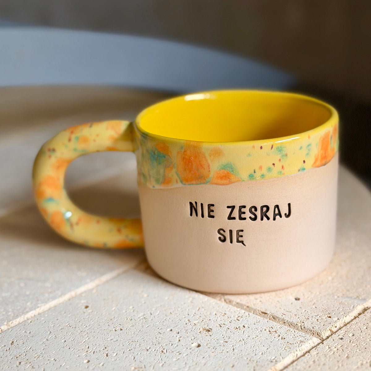 M - Kubek Brzydkie Słowa - Żółty - Nie zesraj się