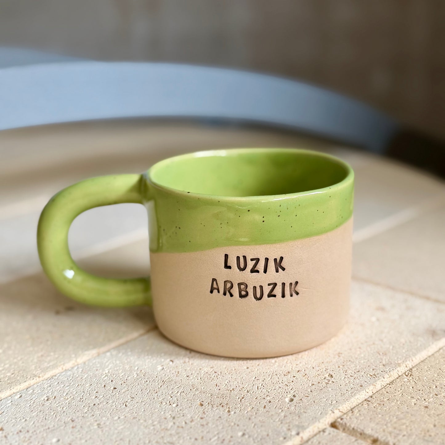 M - Kubek Millenials - Luzik arbuzik