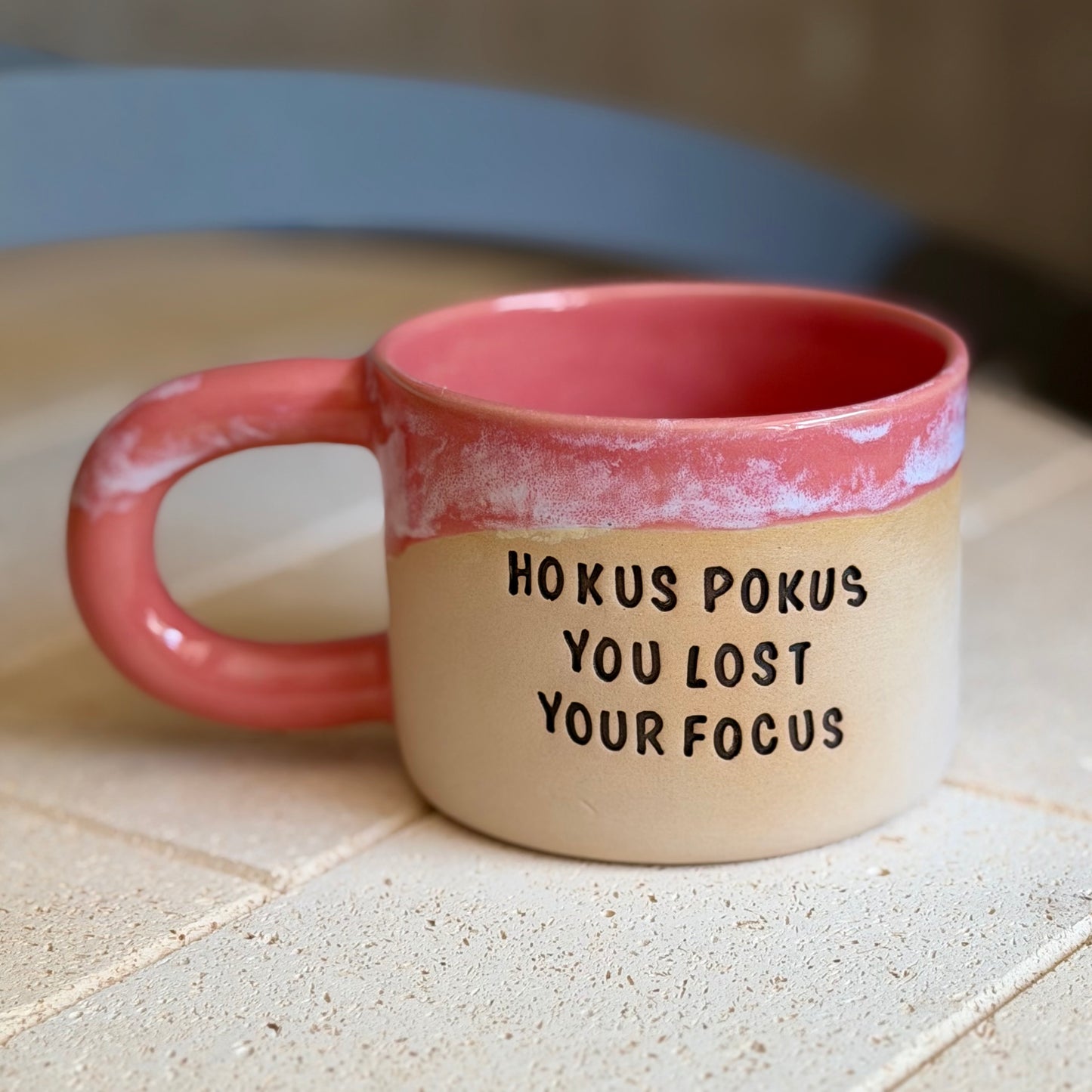 M - Kubek Brzydkie Słowa - Hokus pokus (fale)