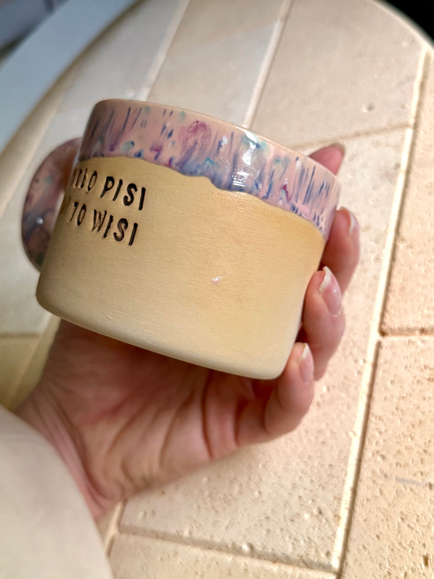 M - OUTLET - Kubek Brzydkie Słowa - Koło pisi mi to wisi