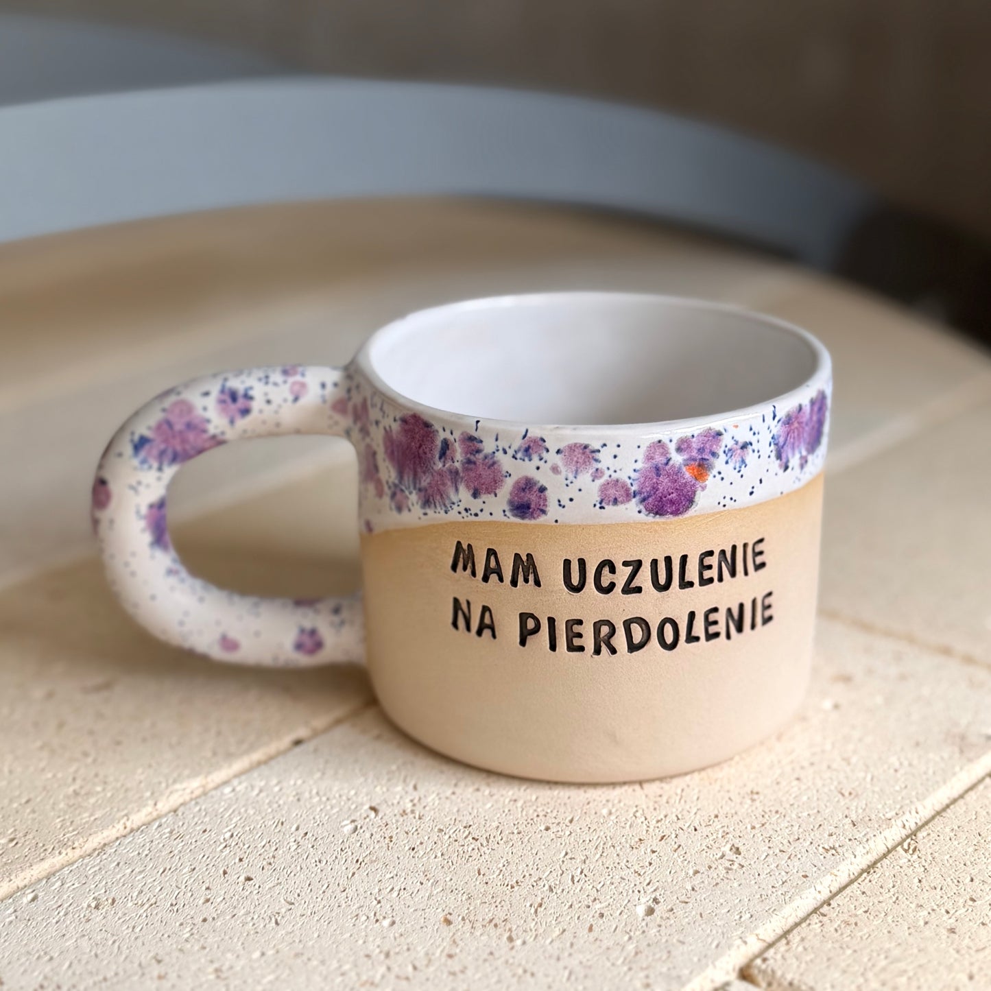 M - Kubek Brzydkie Słowa - Mam uczulenie na pierdolenie
