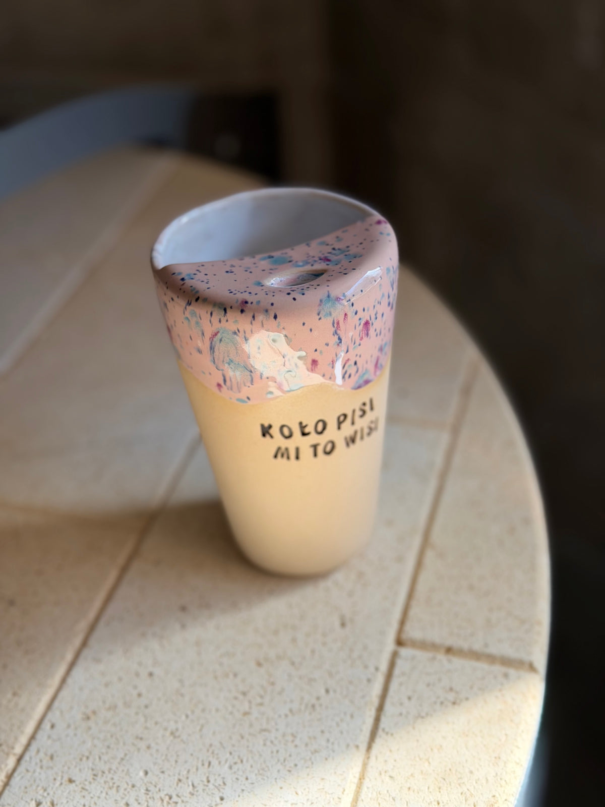 Podróżny - Kubek brzydkie słowa - koło pisi mi to wisi