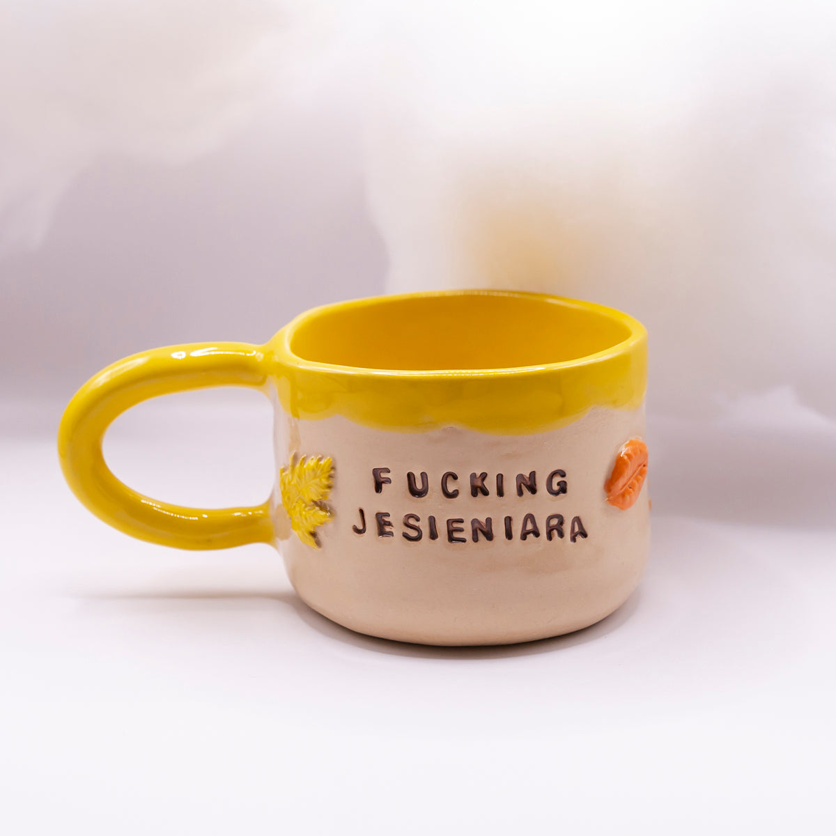 S - Kubek liście 3D - fucking jesieniara