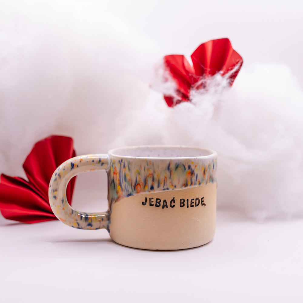 M - Kubek Brzydkie Słowa - Jebać biedę